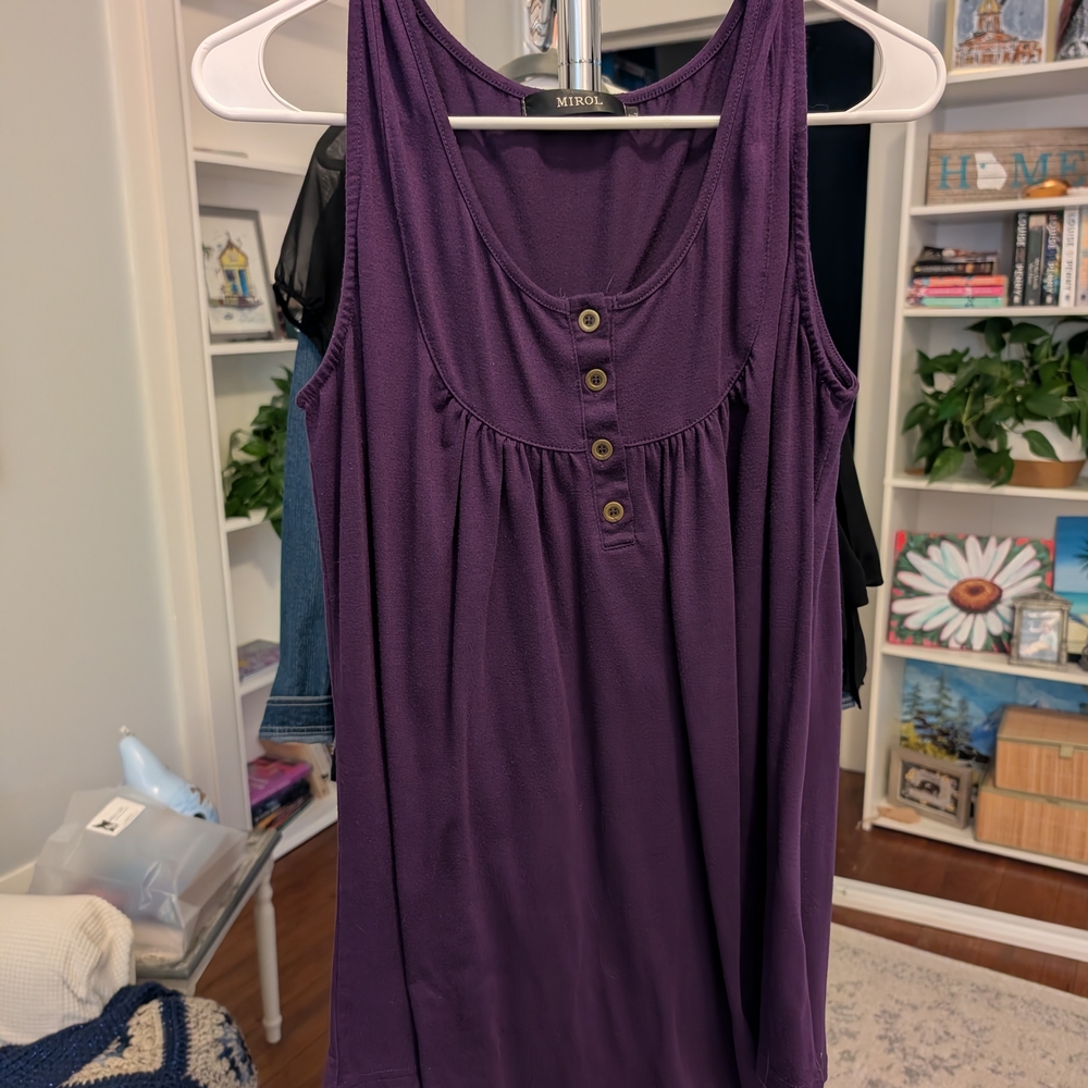 Mibok Purple Button-Detail Women's Tank Top